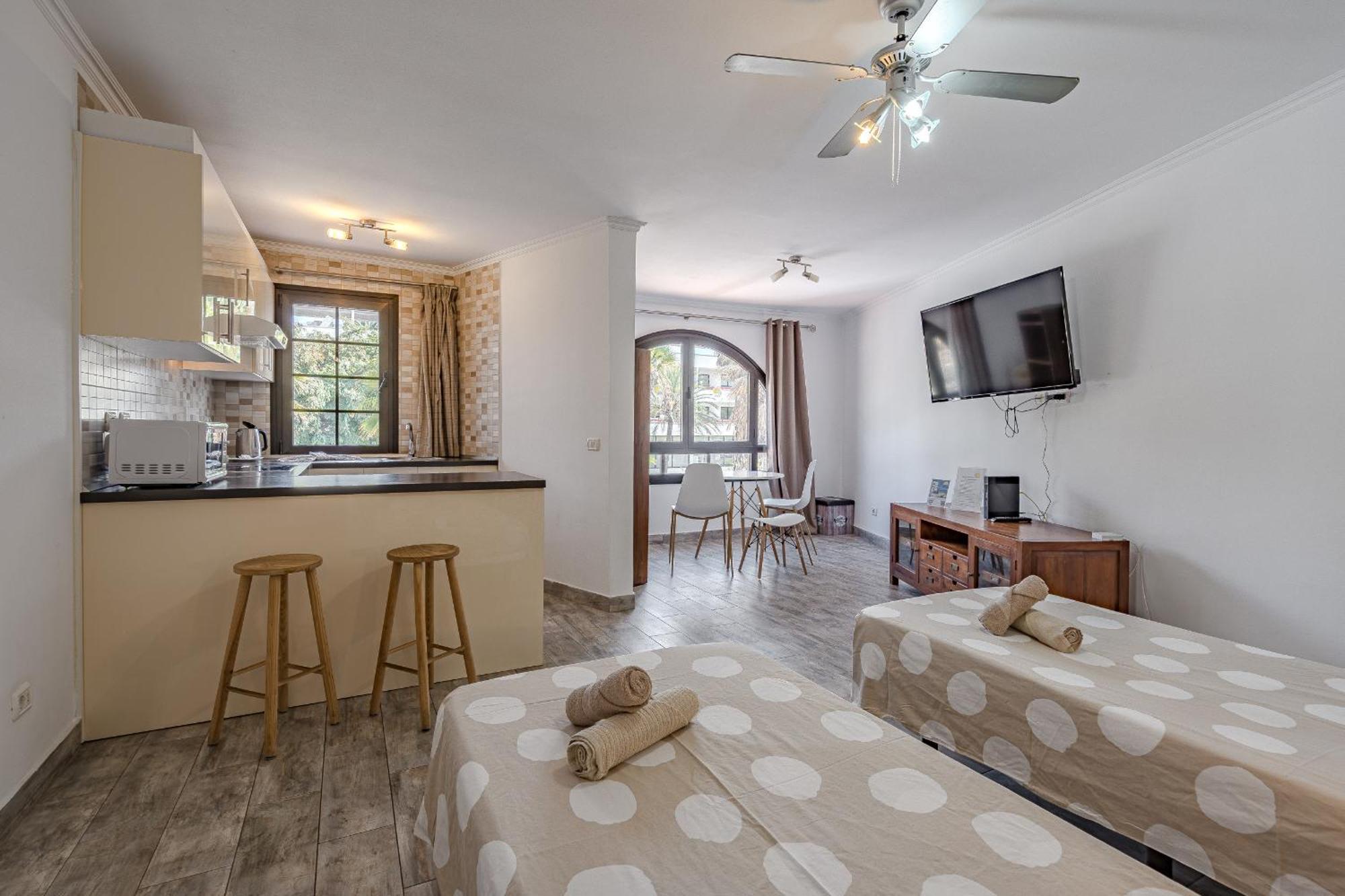 Estudio Reformado Parque Santiago 1 ปลายาเดลาสอเมริกาส ภายนอก รูปภาพ