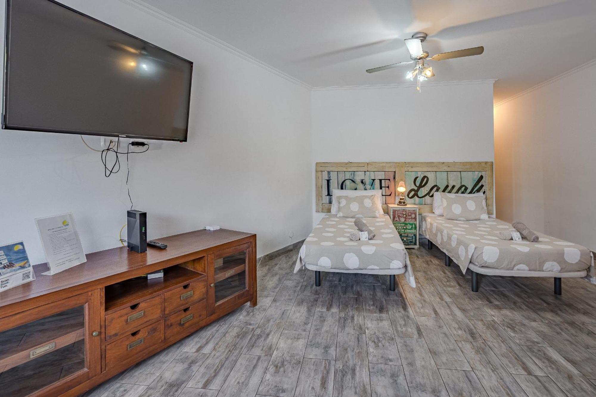 Estudio Reformado Parque Santiago 1 ปลายาเดลาสอเมริกาส ภายนอก รูปภาพ